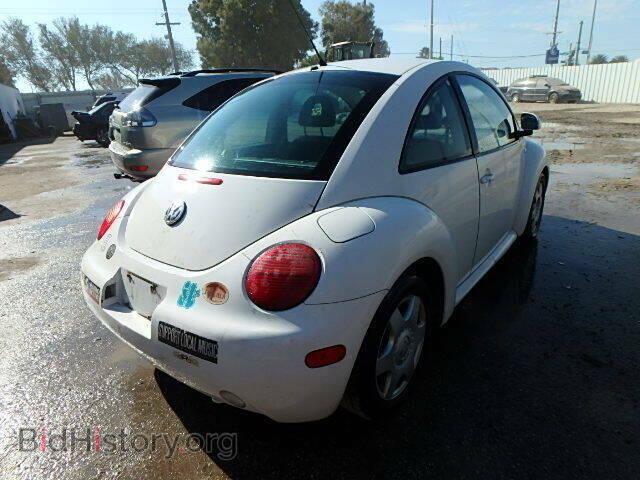 2000 VOLKSWAGEN BEETLE - VIN: 3VWCC21C6YM445308 - Фото 4