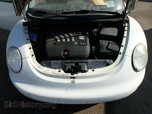 2000 VOLKSWAGEN BEETLE - VIN: 3VWCC21C6YM445308 - Фото 7