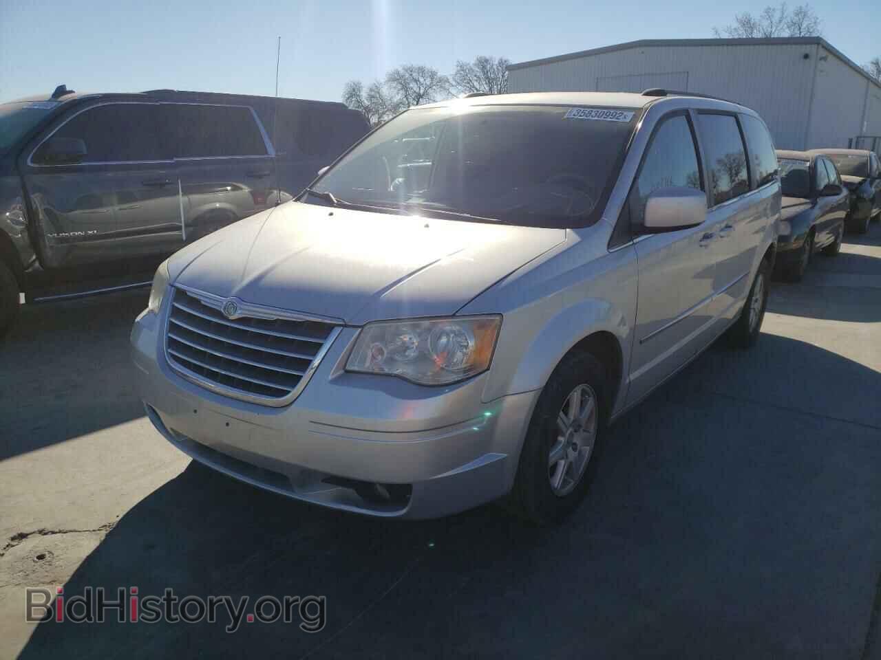 2010 CHRYSLER MINIVAN - VIN: 2A4RR5D13AR346543 - Фото 2