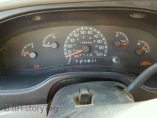 2001 FORD ECONOLINE - VIN: 1FBSS31SX1HB42013 - Photo 8