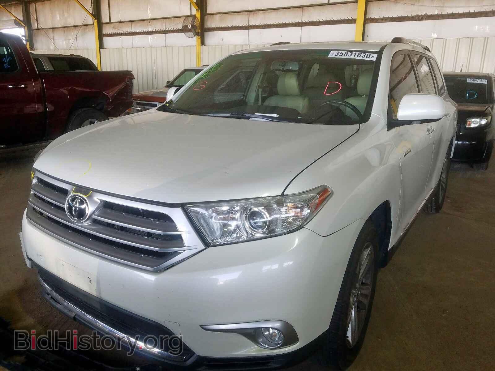 2012 TOYOTA HIGHLANDER - VIN: 5TDDK3EH0CS151241 - Фото 2