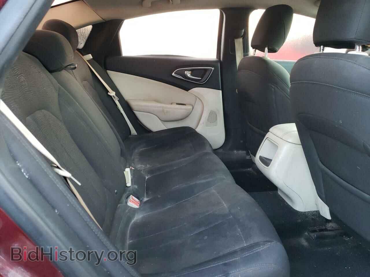 2015 CHRYSLER 200 - VIN: 1C3CCCAB3FN590877 - Фото 10