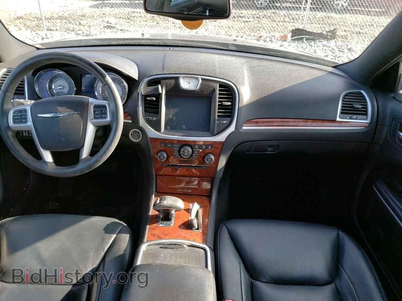 2013 CHRYSLER 300 - VIN: 2C3CCAAG4DH557716 - Фото 8