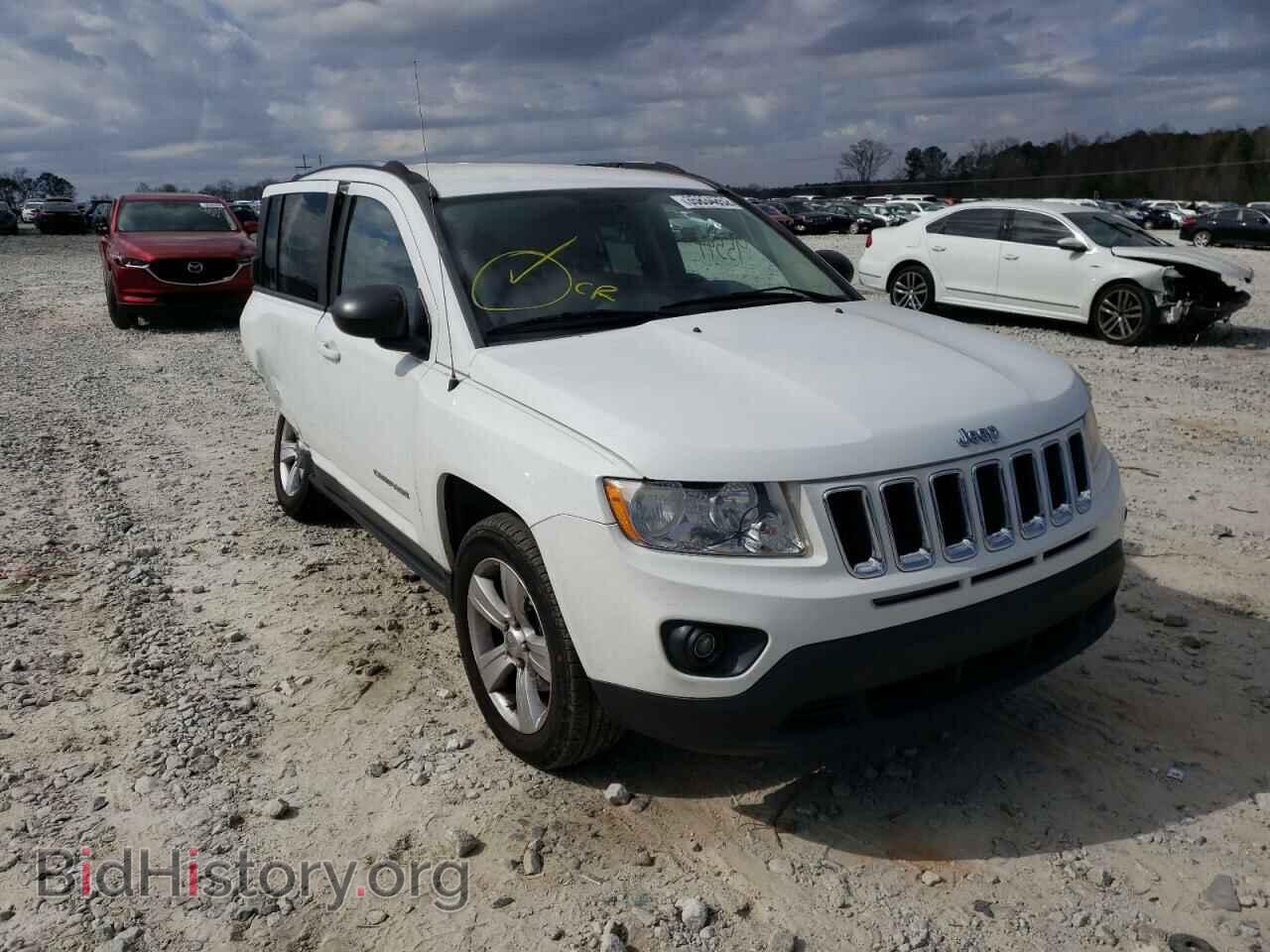 Photo 1J4NT1FA2BD236769 - JEEP COMPASS 2011