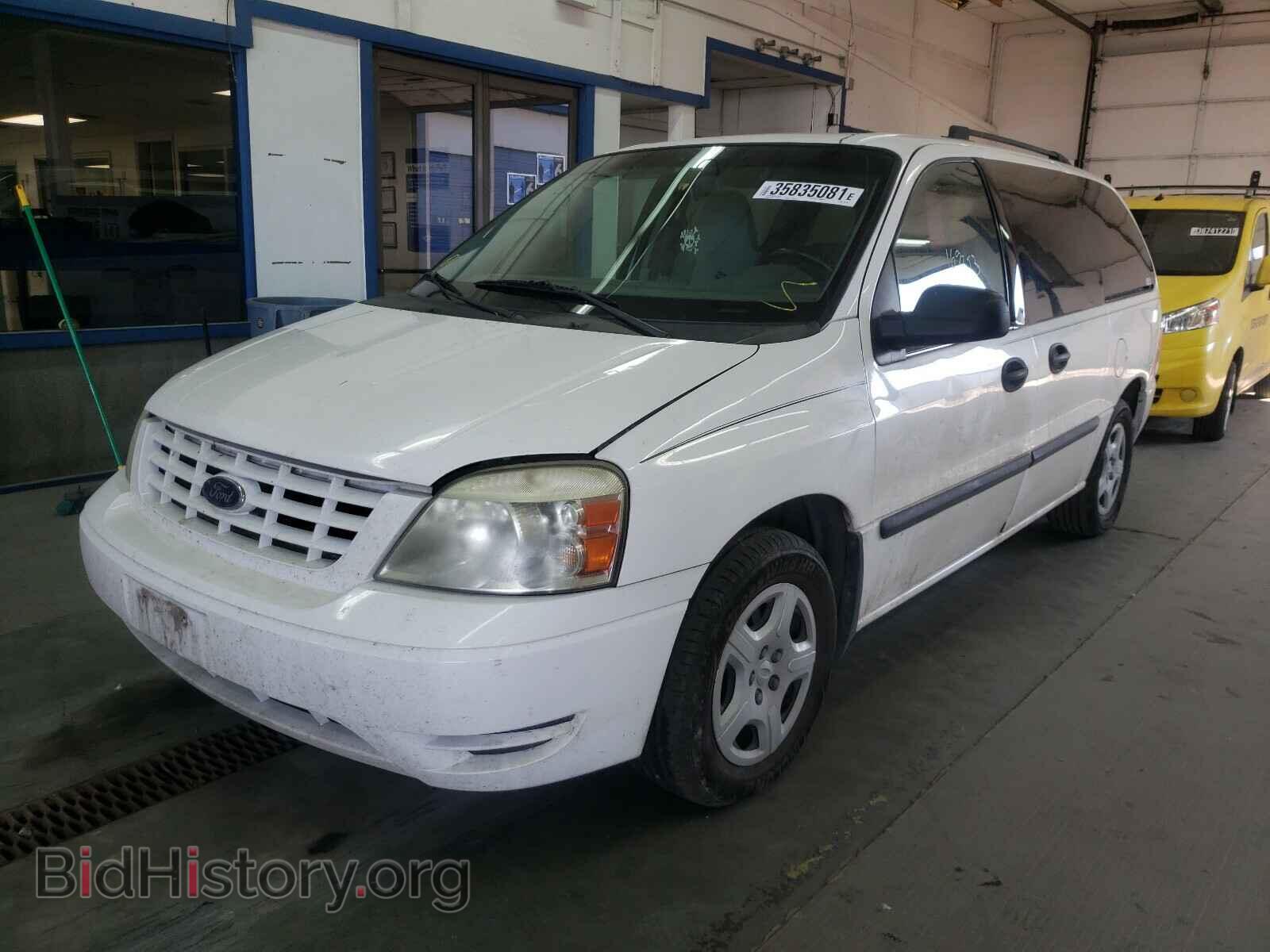 2007 FORD FREESTAR - VIN: 2FMDA51697BA19746 - Фото 2