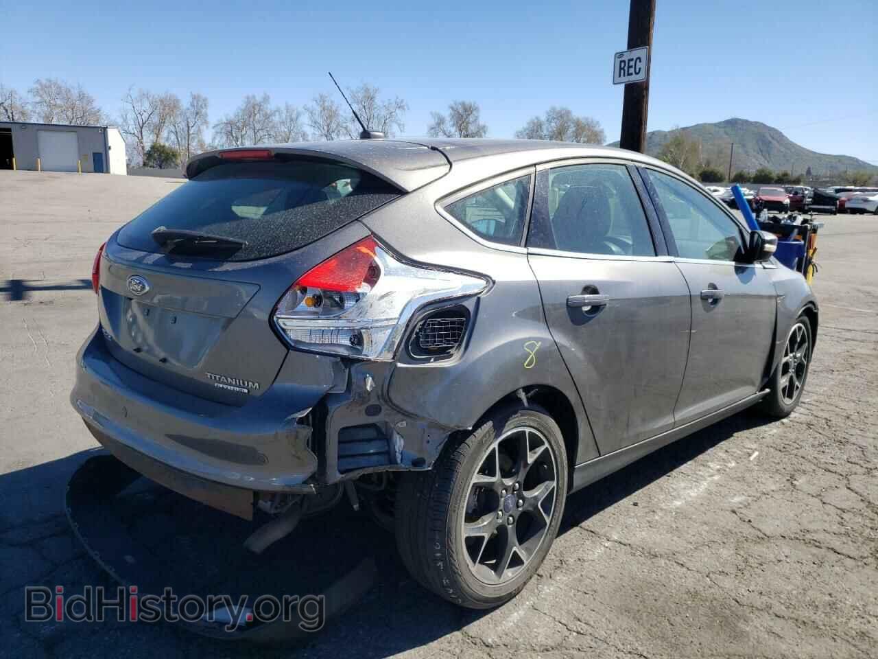 2012 FORD FOCUS - VIN: 1FAHP3N28CL431978 - Photo 4