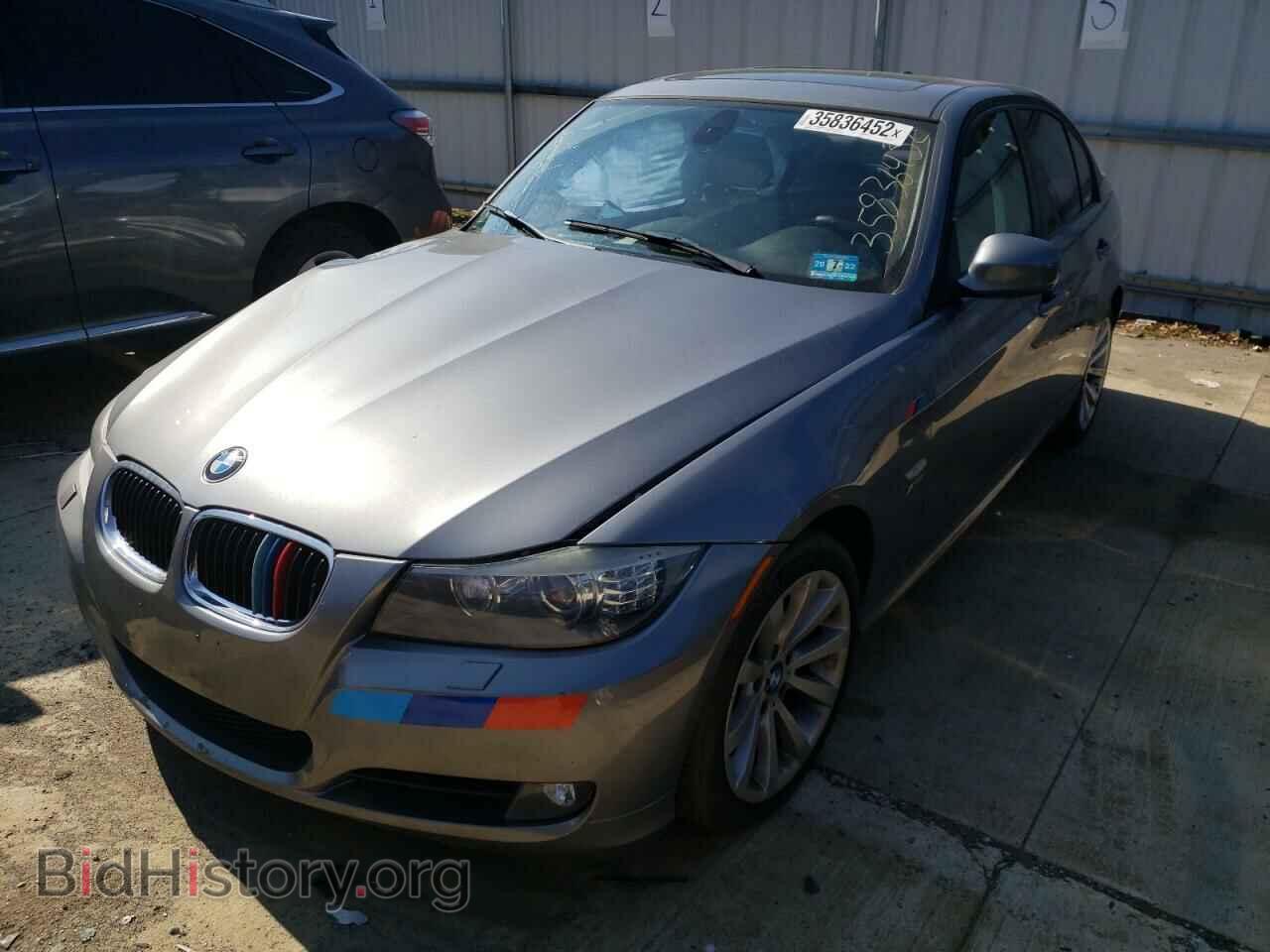 2011 BMW 3 SERIES - VIN: WBAPK7C59BA972926 - Фото 2