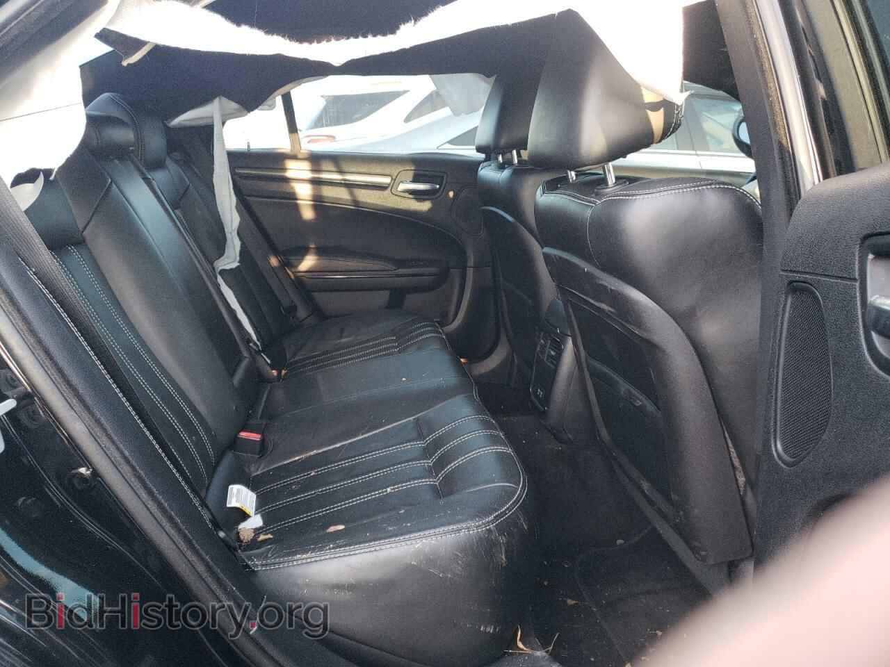 2016 CHRYSLER 300 - VIN: 2C3CCABG0GH230071 - Фото 10