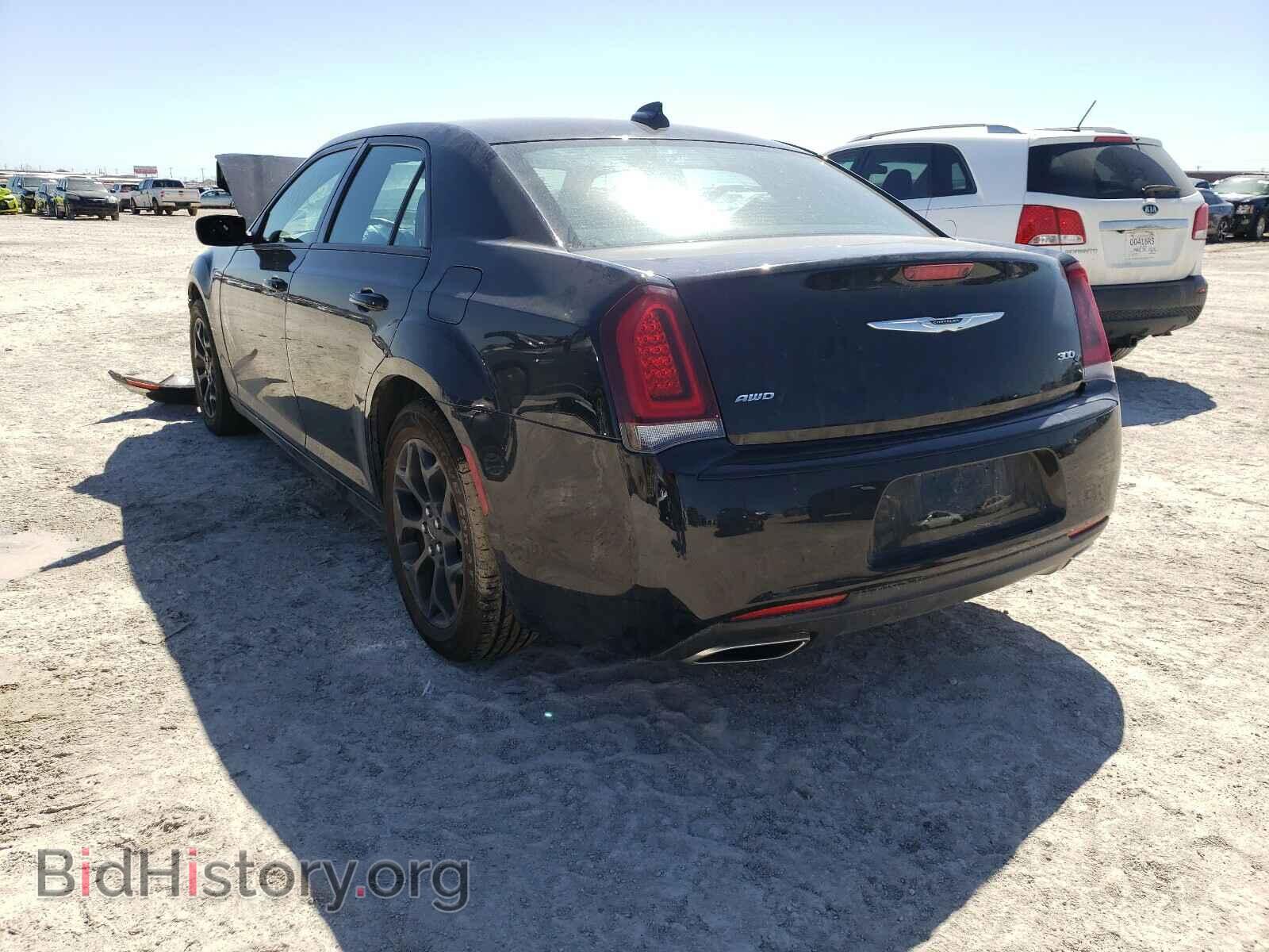 2019 CHRYSLER 300 - VIN: 2C3CCAGG9KH586214 - Фото 3