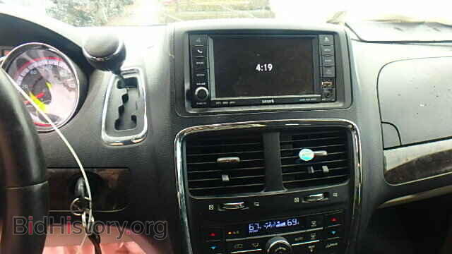 2011 DODGE CARAVAN - VIN: 2D4RN5DG3BR689489 - Фото 9