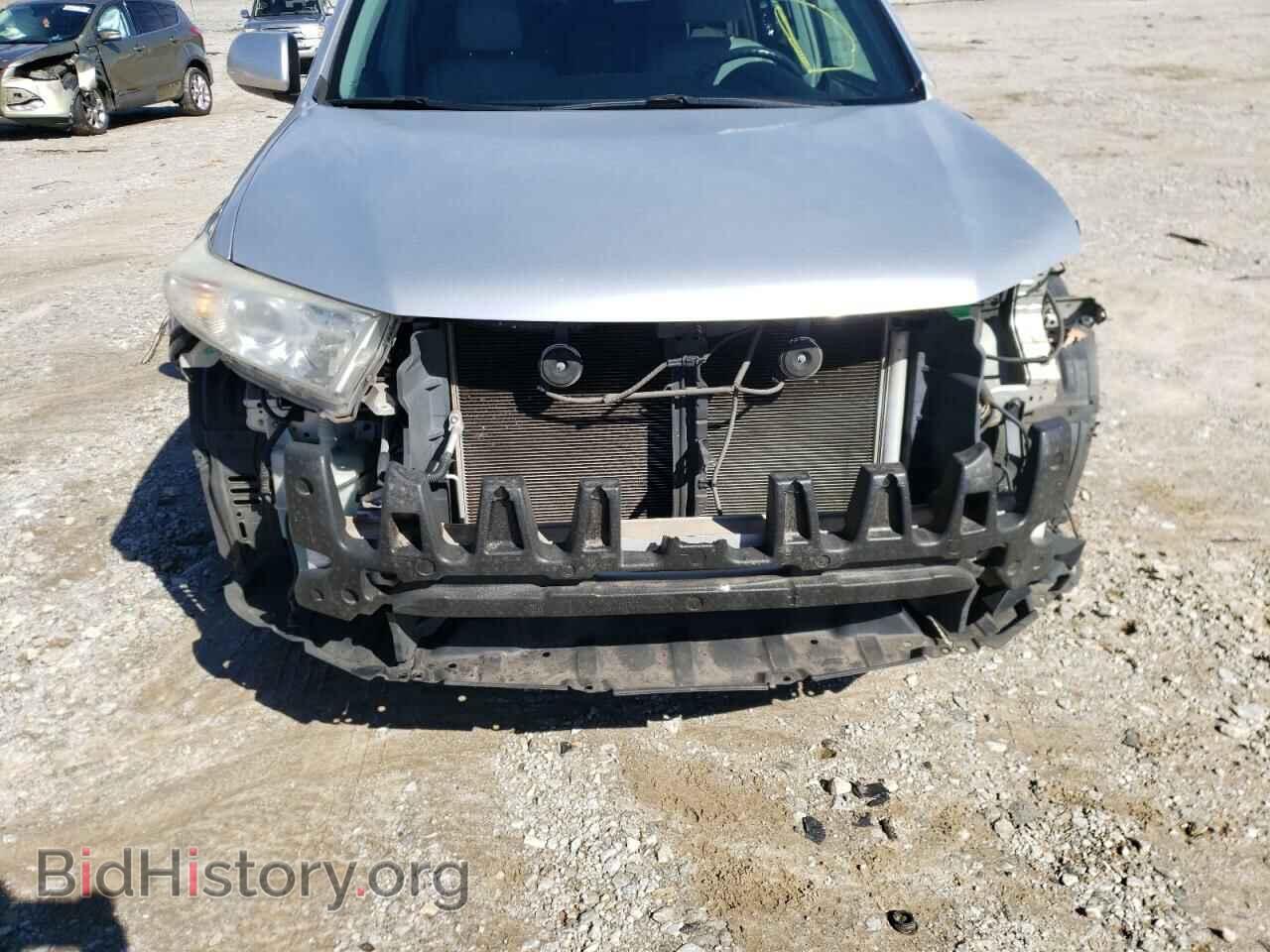2011 TOYOTA HIGHLANDER - VIN: 5TDZK3EH0BS049183 - Фото 9