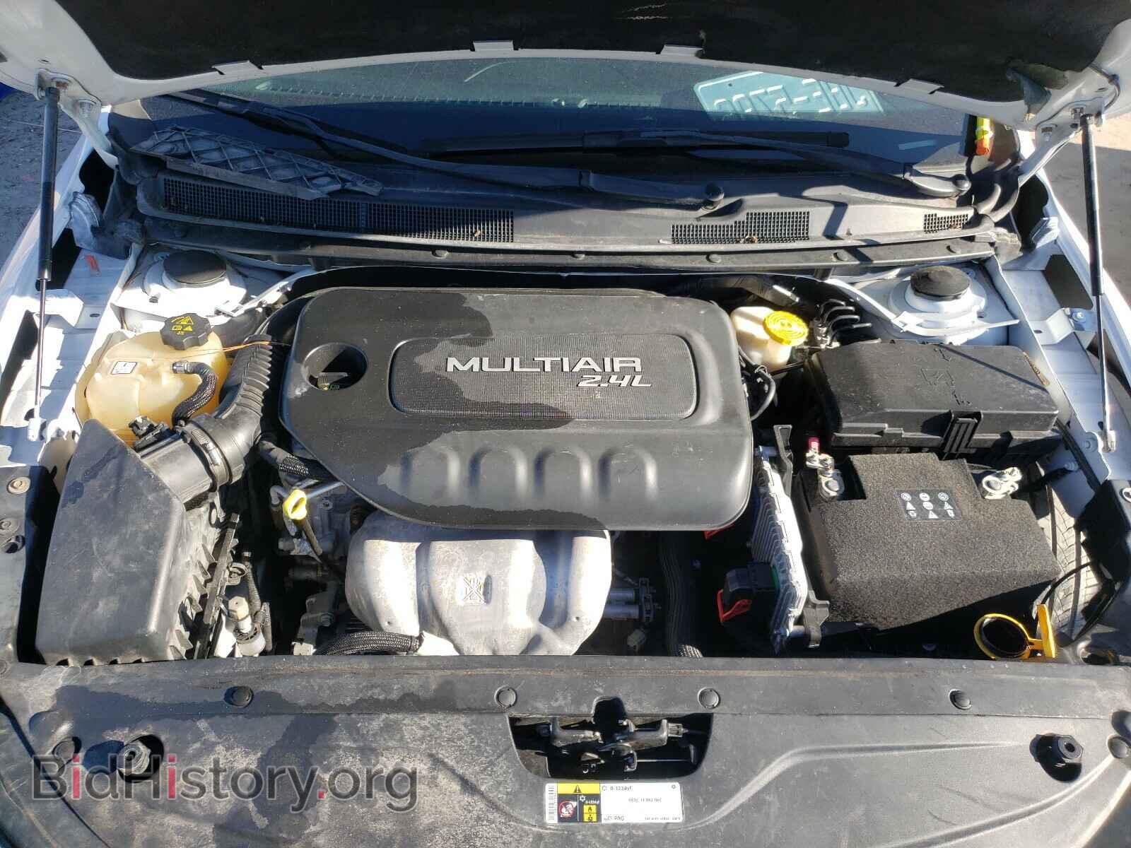 2016 CHRYSLER 200 - VIN: 1C3CCCAB6GN165347 - Фото 7
