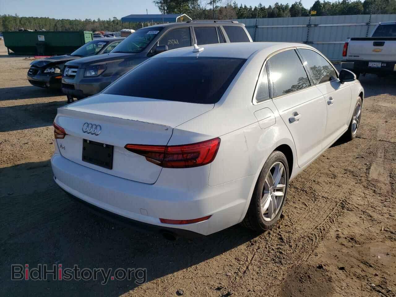 2017 AUDI A4 - VIN: WAUGNAF45HN058018 - Фото 4
