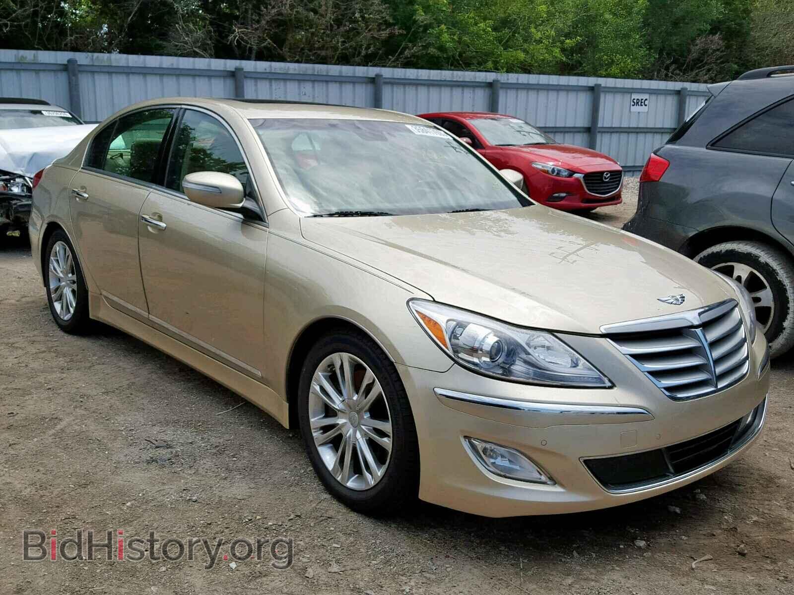 Photo KMHGC4DF2CU181851 - HYUNDAI GENESIS 2012