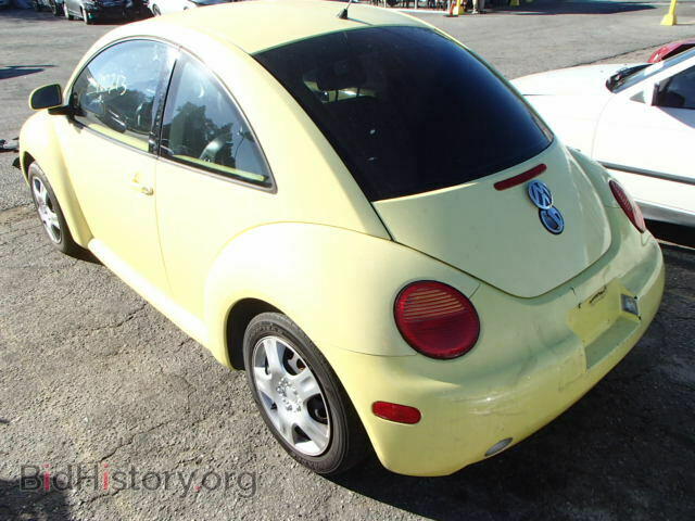2000 VOLKSWAGEN BEETLE - VIN: 3VWCC21C7YM455149 - Фото 3