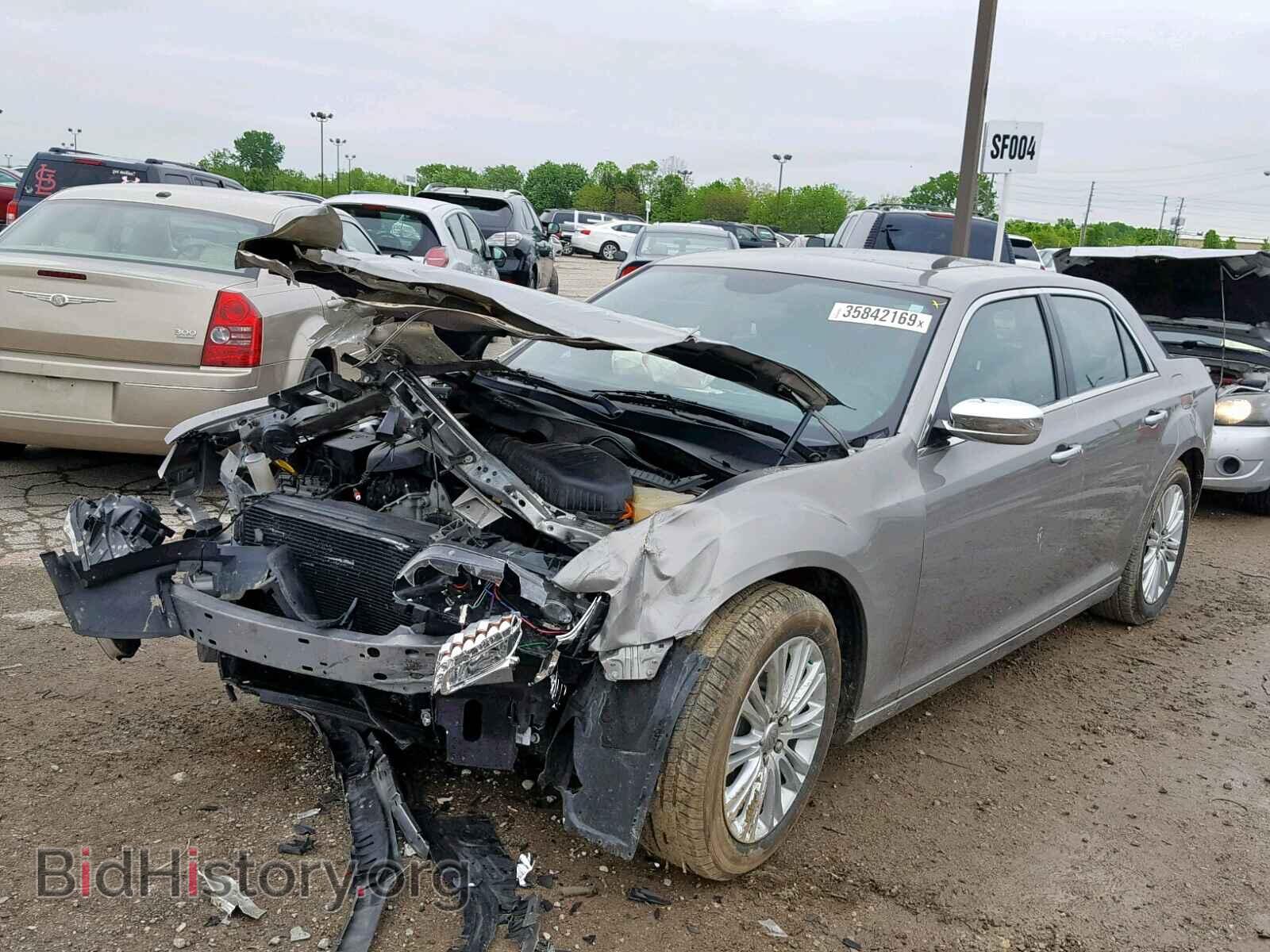 2014 CHRYSLER 300 - VIN: 2C3CCAKG2EH216623 - Photo 2