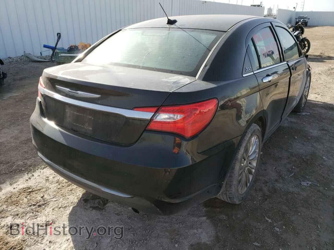 2011 CHRYSLER 200 - VIN: 1C3BC2FB5BN581591 - Фото 4