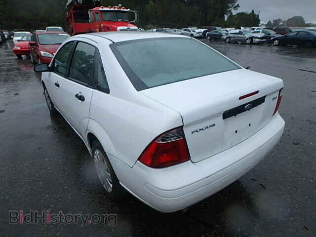 2005 FORD FOCUS - VIN: 1FAFP34N15W194254 - Фото 3