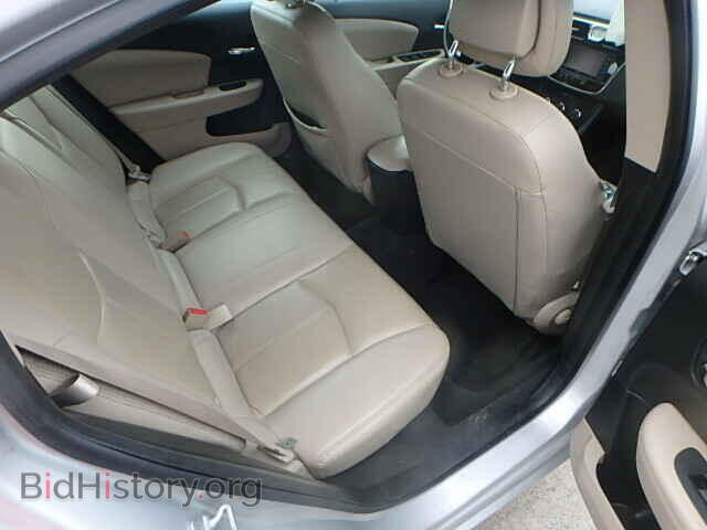 2012 CHRYSLER 200 - VIN: 1C3CCBCG3CN278962 - Photo 6
