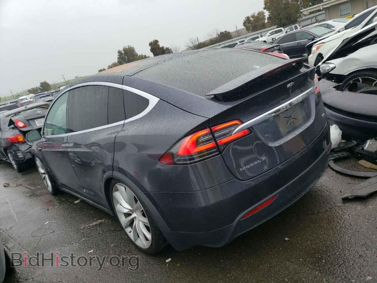 2017 TESLA MODEL X - VIN: 5YJXCDE21HF035652 - Photo 2