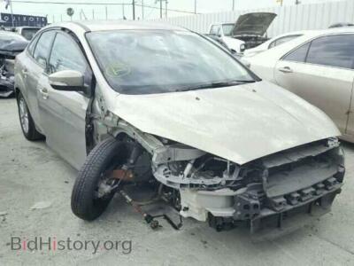 2015 Ford FOCUS Focus SE, золотистый — VIN 1FADP3F22FL334941, Copart