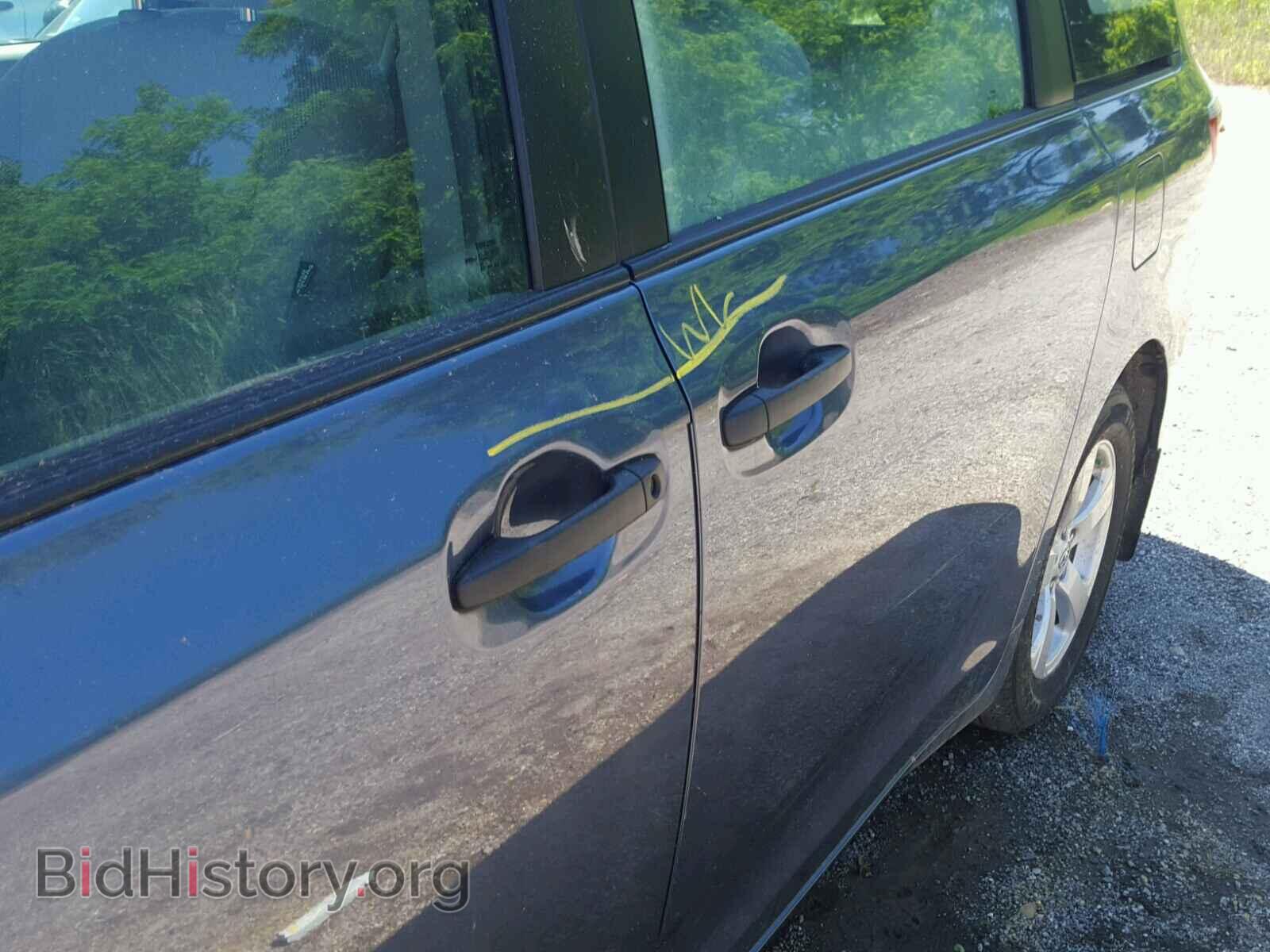 2017 TOYOTA SIENNA BAS - VIN: 5TDZZ3DC3HS875116 - Фото 9