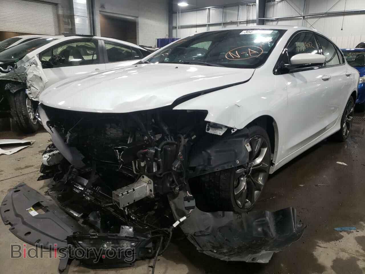 2015 CHRYSLER 200 - VIN: 1C3CCCDG8FN674023 - Фото 2