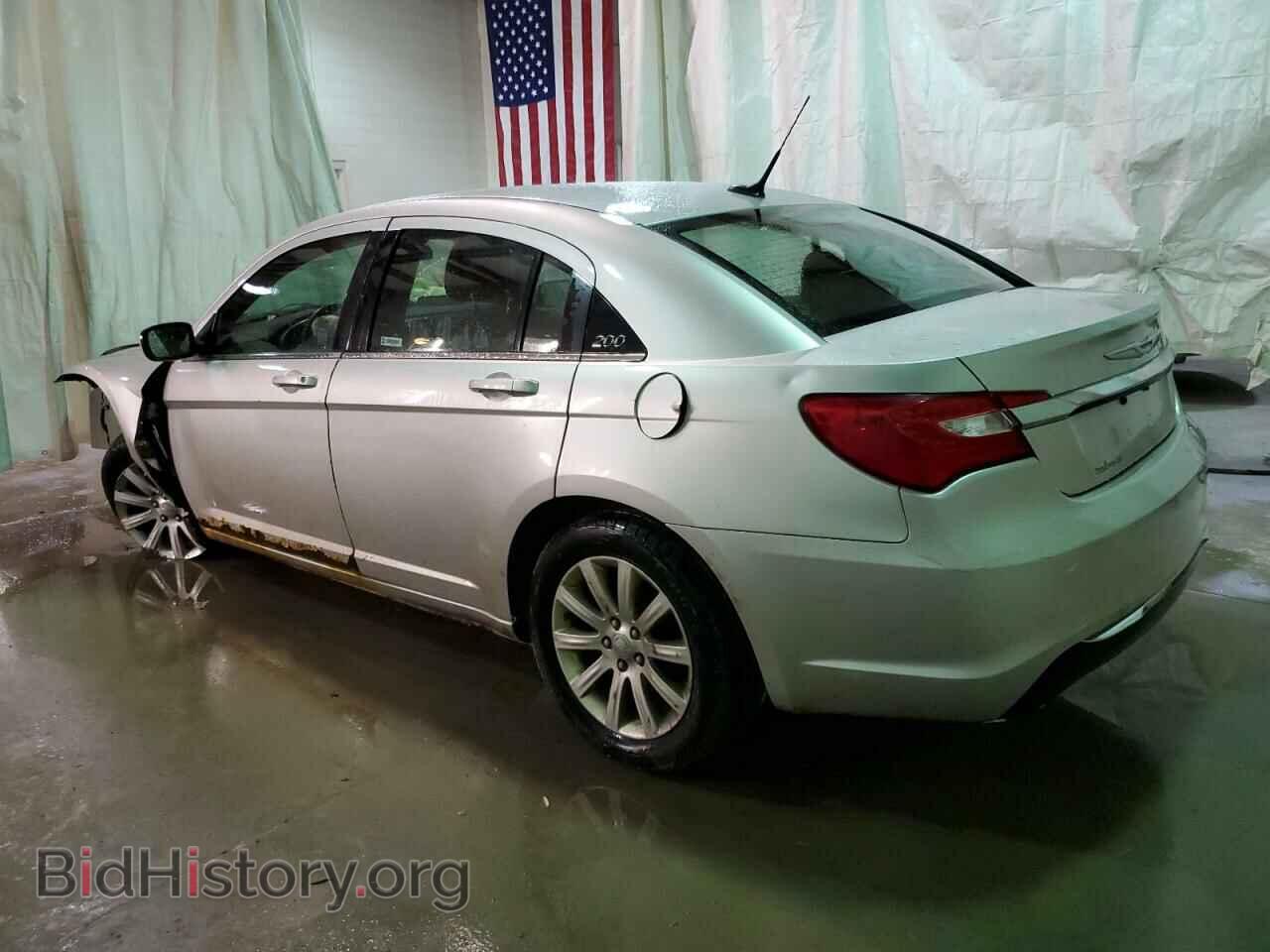 2011 CHRYSLER 200 - VIN: 1C3BC1FG9BN526857 - Фото 2