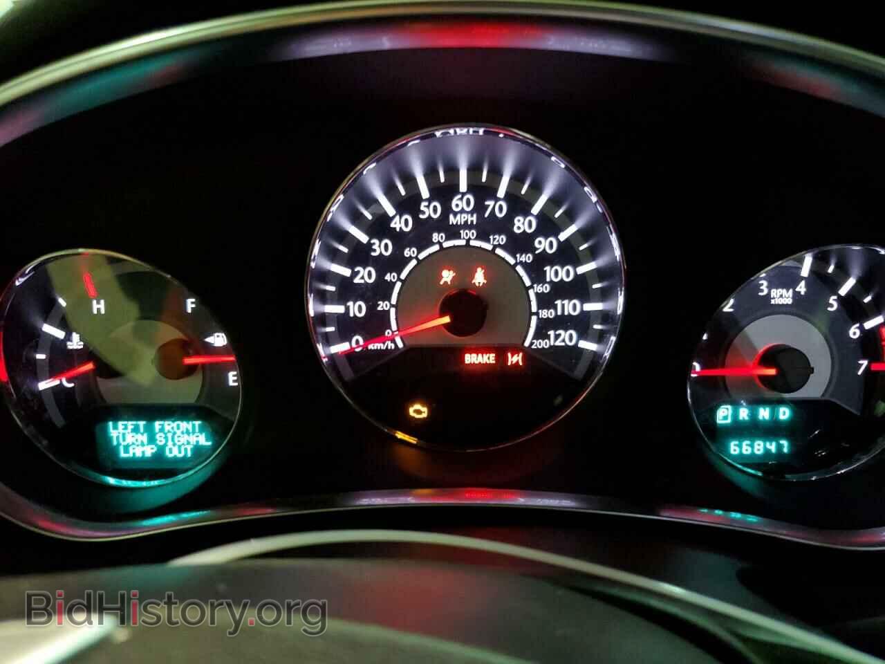 2011 CHRYSLER 200 - VIN: 1C3BC1FG9BN526857 - Фото 9
