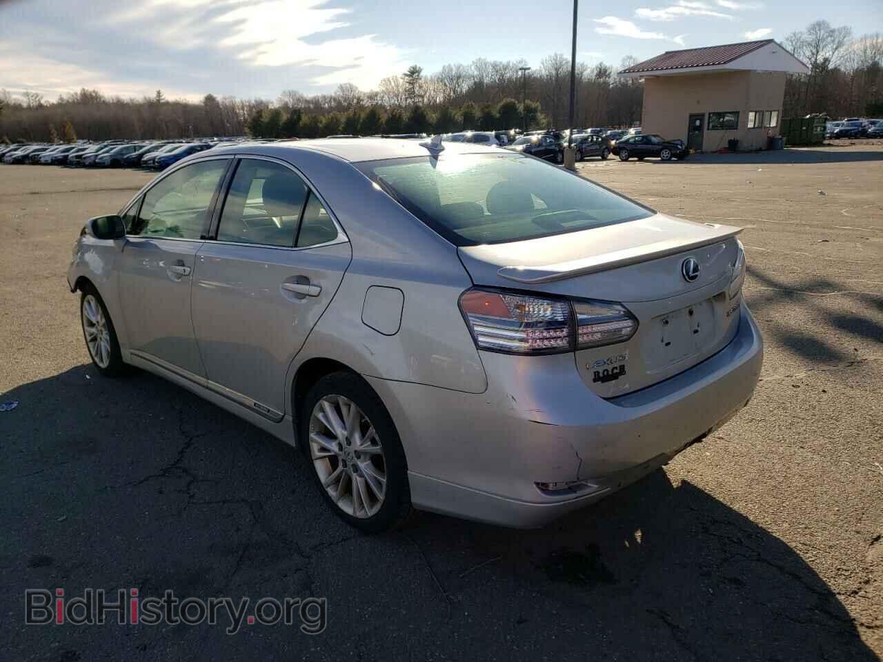 2010 LEXUS HS - VIN: JTHBB1BA2A2004375 - Photo 3
