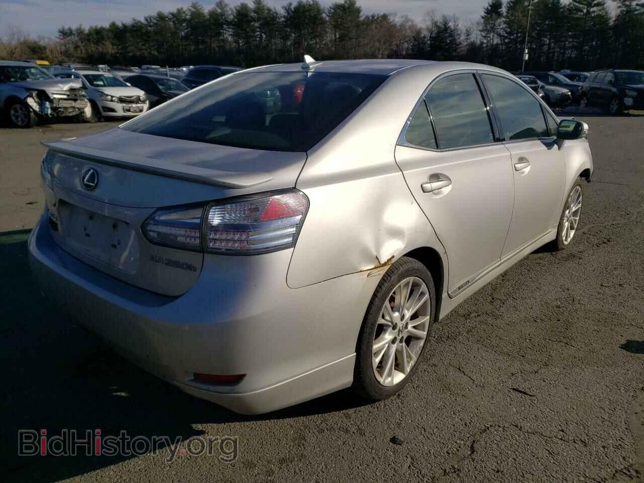 2010 LEXUS HS - VIN: JTHBB1BA2A2004375 - Photo 4