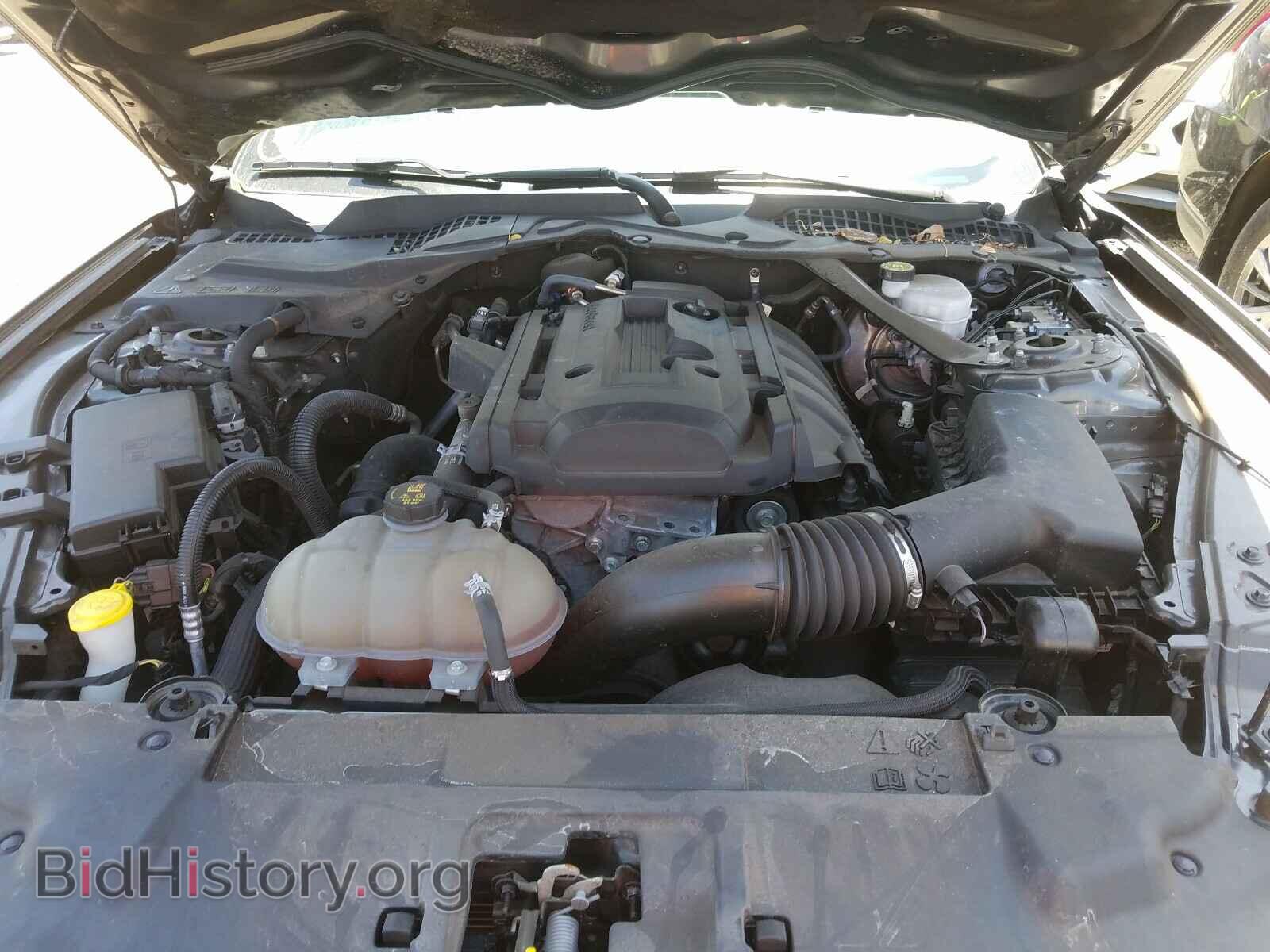 2018 FORD MUSTANG - VIN: 1FATP8UH1J5166402 - Фото 7