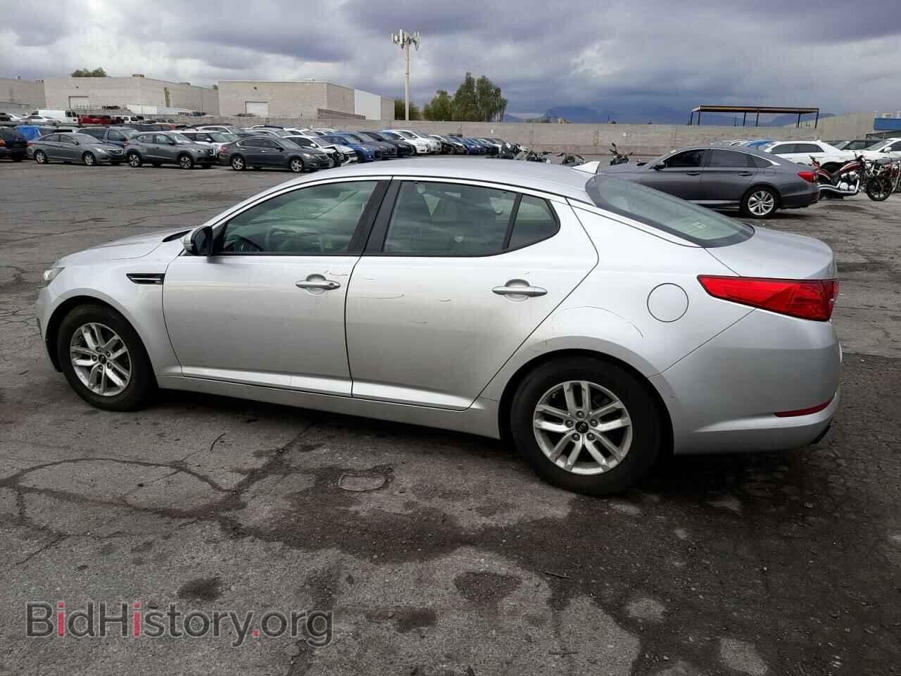 2011 KIA OPTIMA - VIN: KNAGM4A77B5137977 - Фото 2