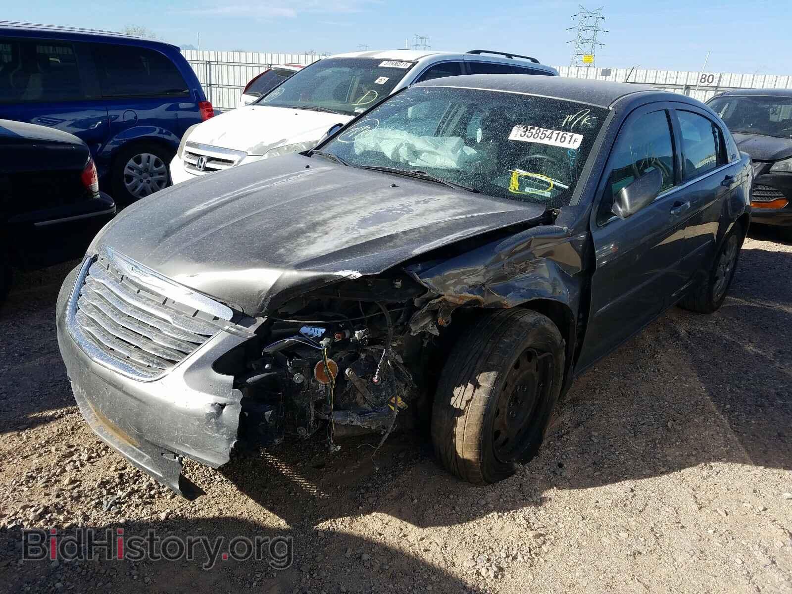 2012 CHRYSLER 200 - VIN: 1C3CCBAB2CN202205 - Фото 2