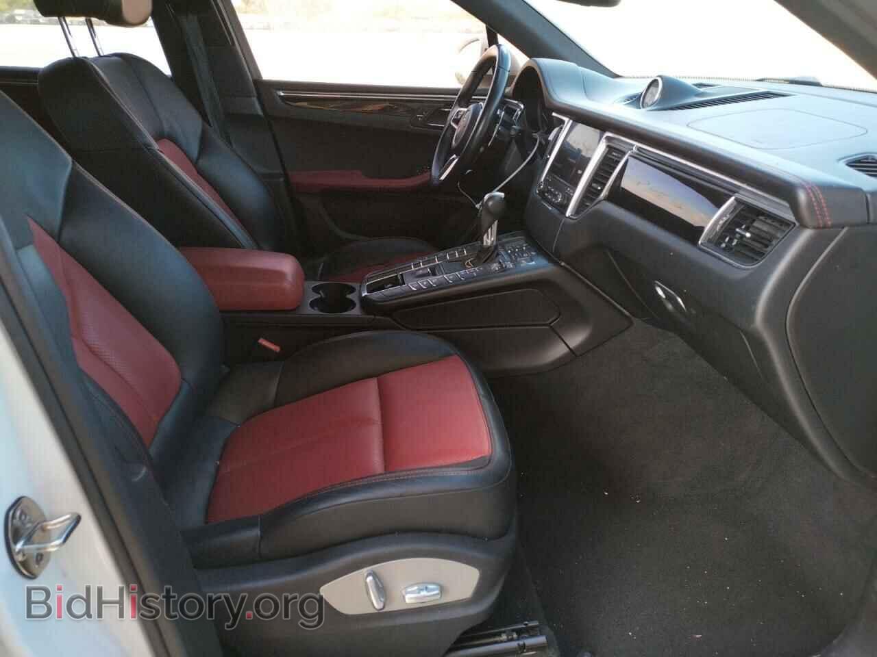 2017 PORSCHE MACAN - VIN: WP1AA2A54HLB04930 - Photo 5