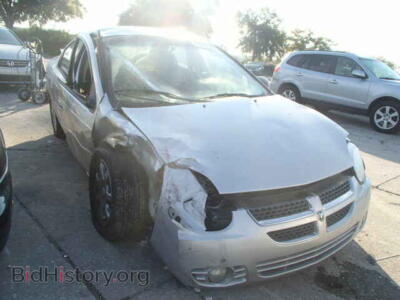 2004 Dodge NEON Neon SXT, серебристый — VIN 1B3ES56C94D537285, Copart