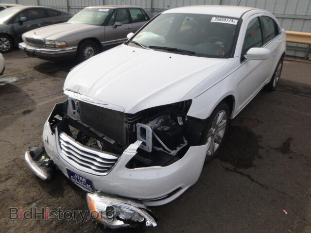 2013 CHRYSLER 200 - VIN: 1C3CCBAB2DN669836 - Photo 2