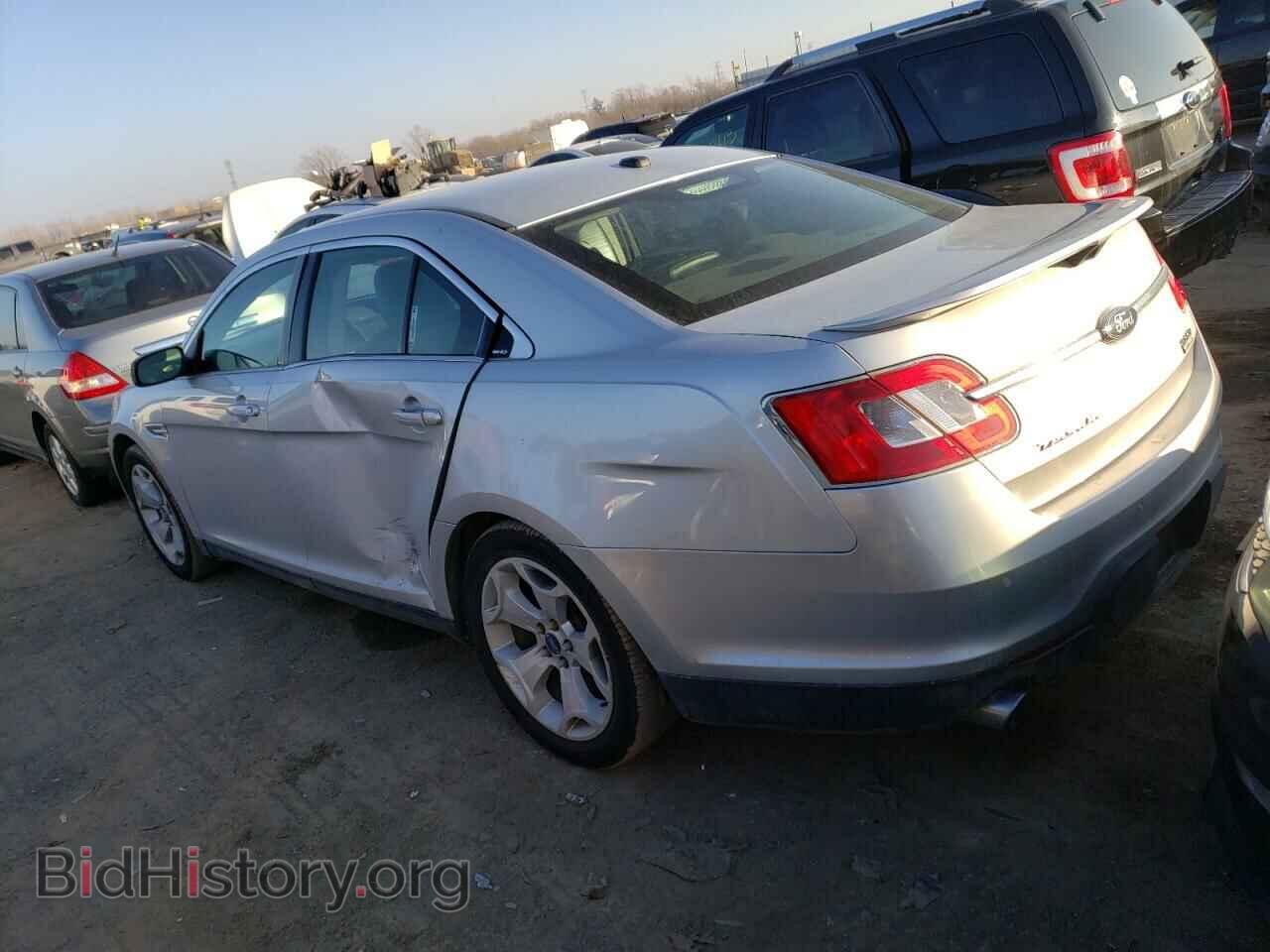 2010 FORD TAURUS - VIN: 1FAHP2KT0AG101197 - Фото 2