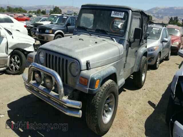 2000 JEEP WRANGLER - VIN: 1J4FA29PXYP739909 - Фото 2