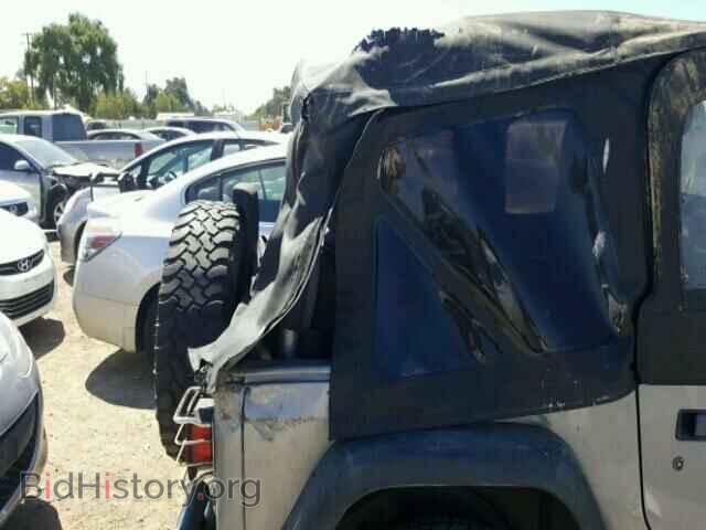 2000 JEEP WRANGLER - VIN: 1J4FA29PXYP739909 - Фото 9