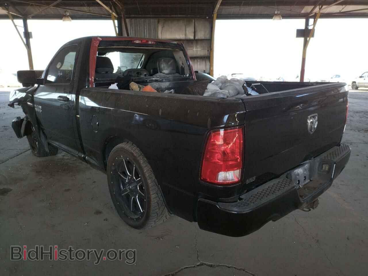 2018 RAM 1500 - VIN: 3C6JR6ATXJG171266 - Фото 3