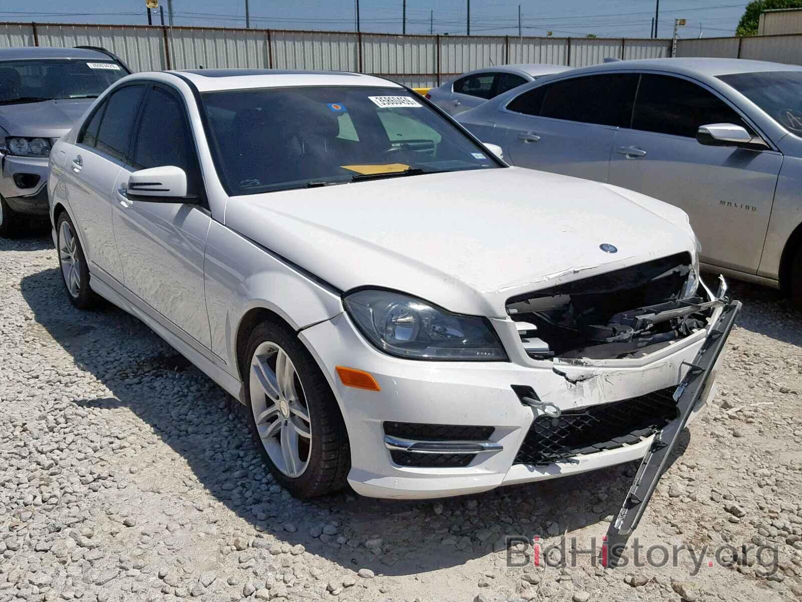 Photo WDDGF4HB9DG131912 - MERCEDES-BENZ C 250 2013