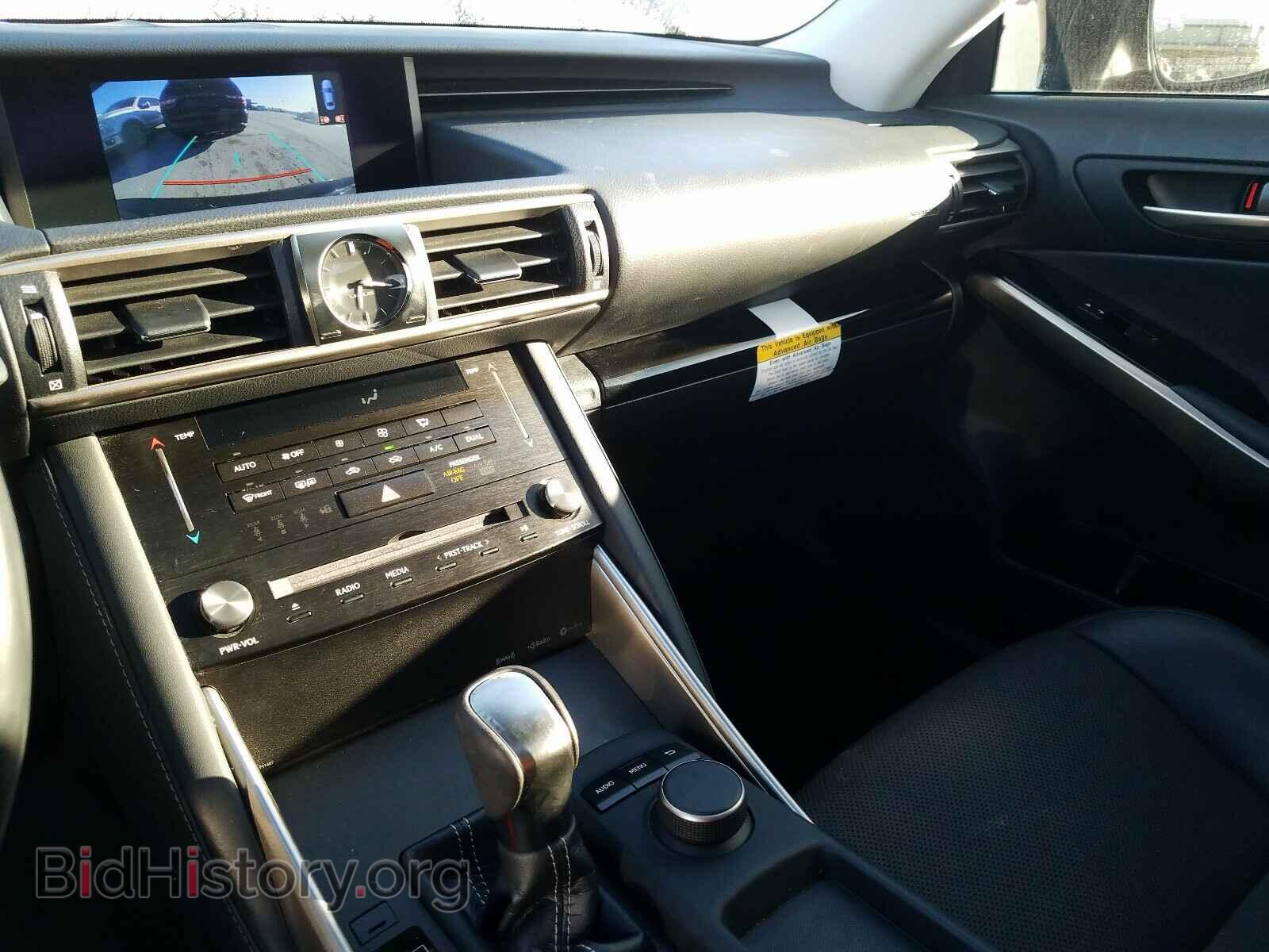 2018 LEXUS IS - VIN: JTHBA1D23J5077620 - Фото 9