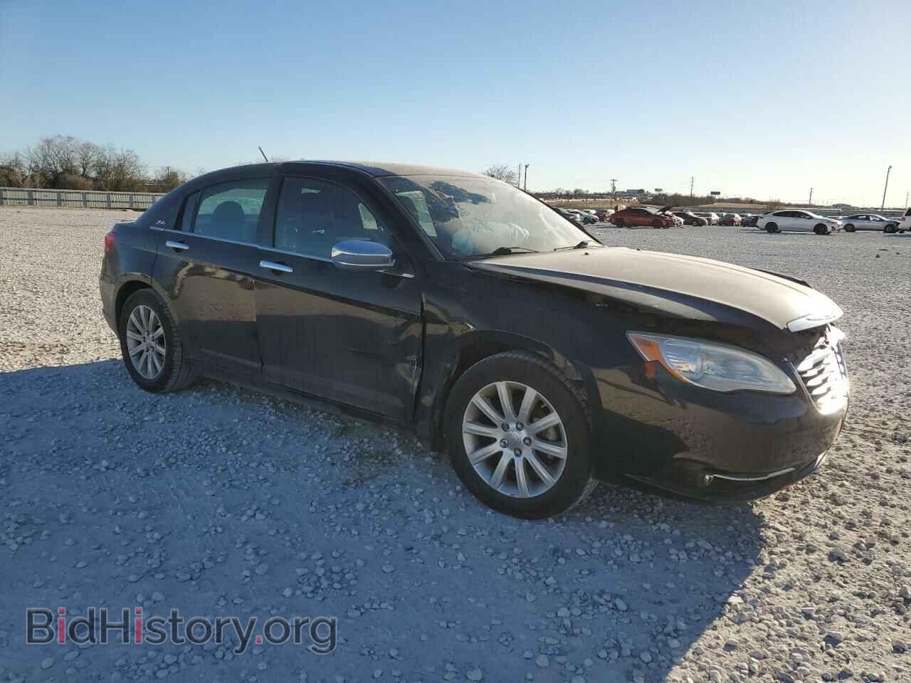 2013 CHRYSLER 200 - VIN: 1C3CCBCG1DN560230 - Photo 4