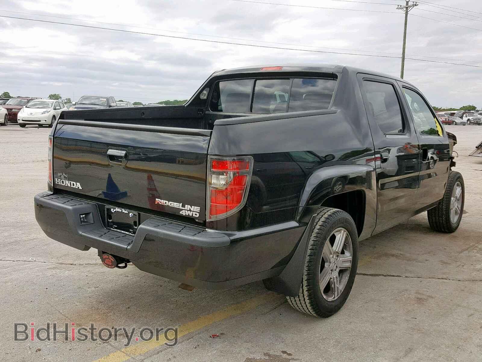 2013 HONDA RIDGELINE - VIN: 5FPYK1F50DB010192 - Фото 4