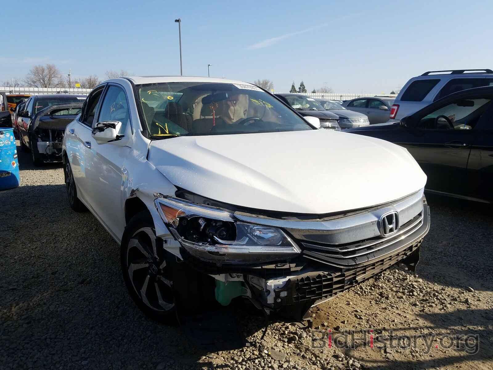 Фотография 1HGCR2F79HA069733 - HONDA ACCORD 2017