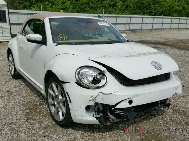 Photo 3VW517AT2FM803089 - VOLKSWAGEN BEETLE 2015