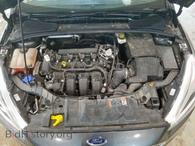 2017 Ford FOCUS (VIN 1FADP3E23HL303590) — фото 7 из 10