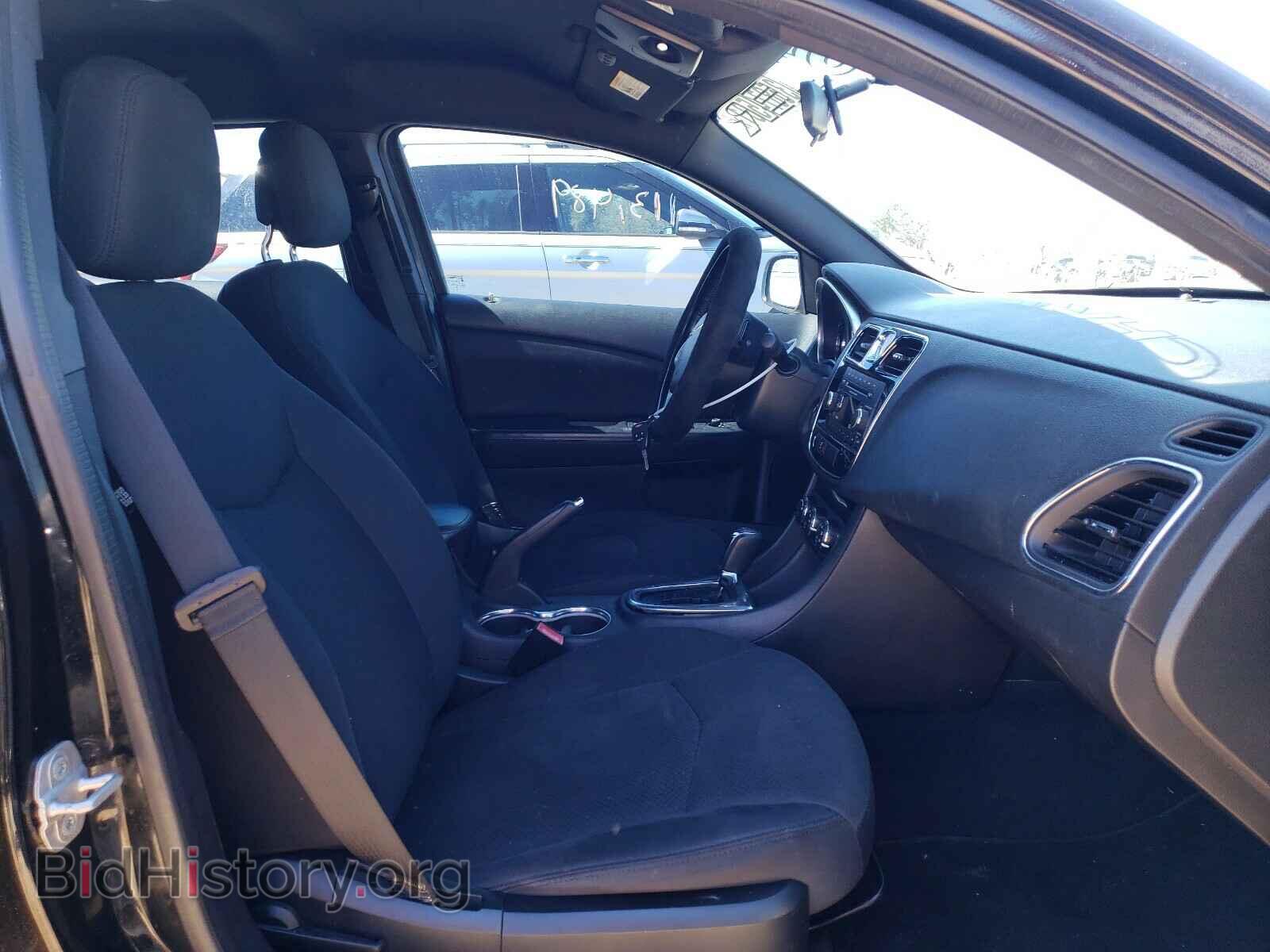 2014 CHRYSLER 200 - VIN: 1C3CCBBG8EN115244 - Фото 5