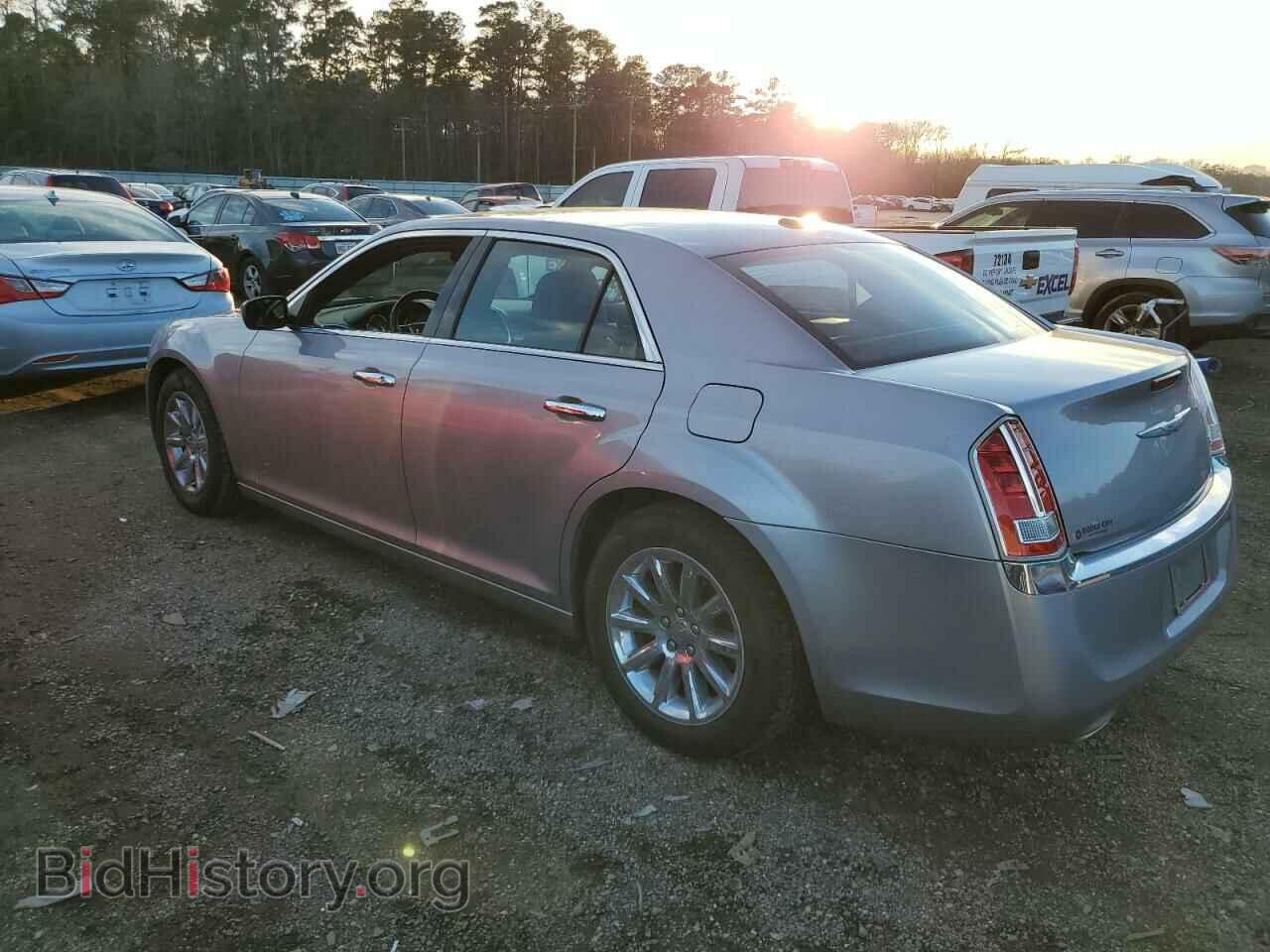 2014 CHRYSLER 300 - VIN: 2C3CCAET6EH169556 - Фото 2